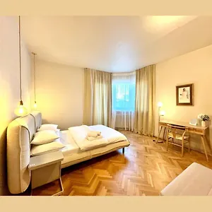  Privatunterkunft Center Unirii Square Private With View - Shared Amenities Rumänien